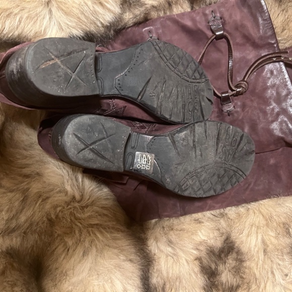 AS 98 boots eggplant color worn once - Picture 3 of 4